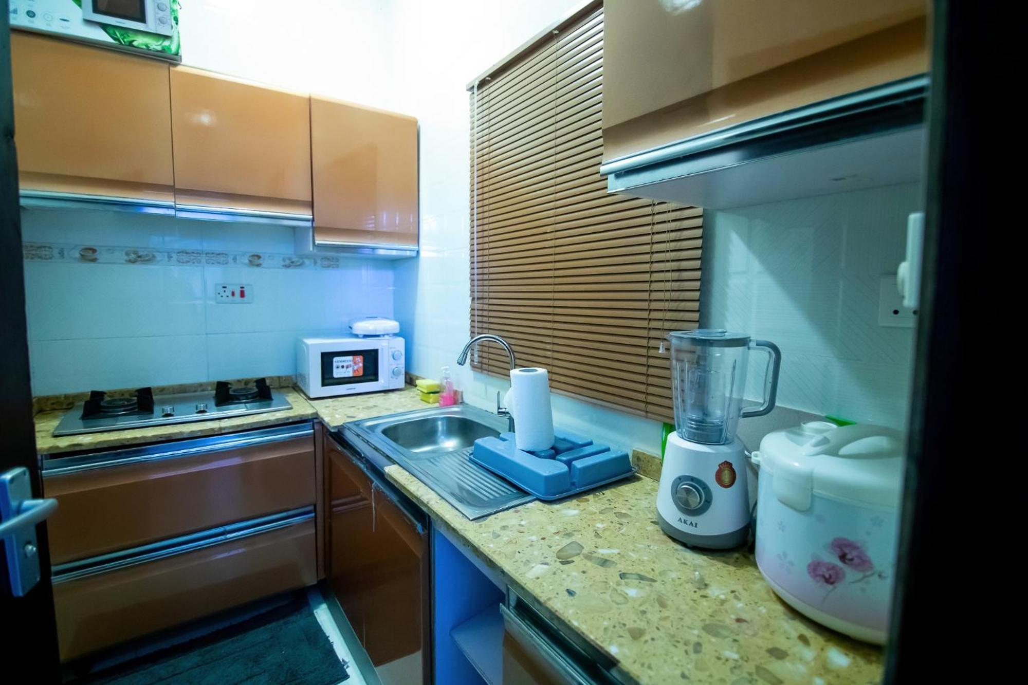 Stylish East Legon Apartment - Ac, Wi-Fi, Netflix Akra Zewnętrze zdjęcie