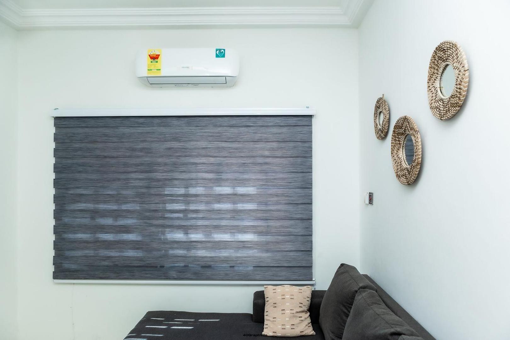 Stylish East Legon Apartment - Ac, Wi-Fi, Netflix Akra Zewnętrze zdjęcie
